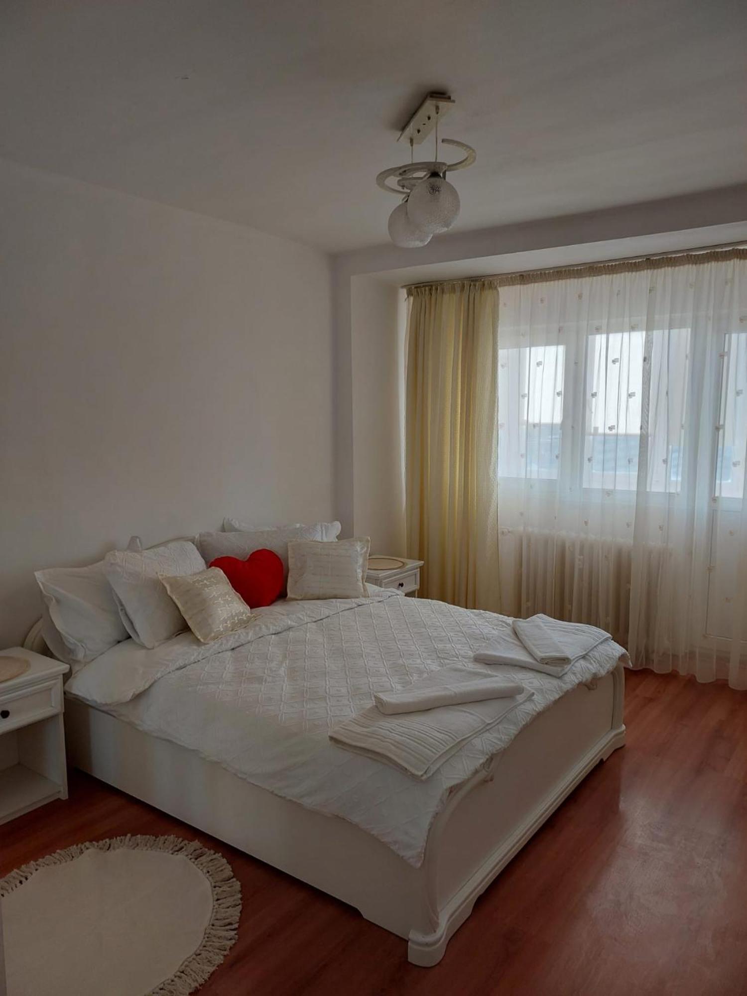 Panorama Mega Apartament Pantelimon Bükreş Dış mekan fotoğraf