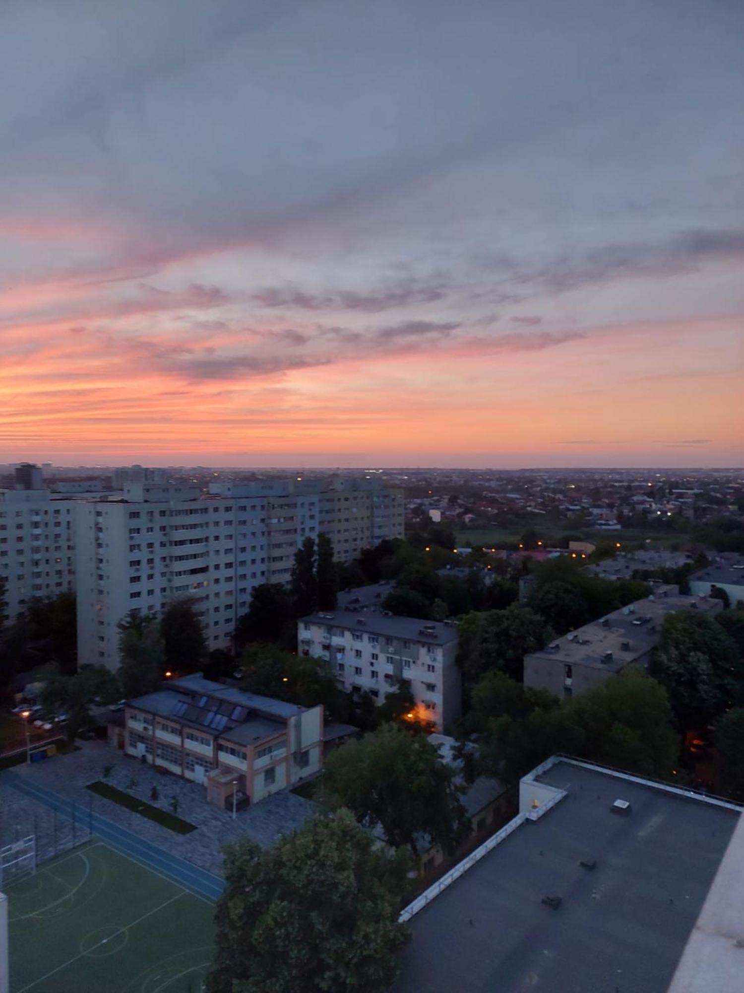 Panorama Mega Apartament Pantelimon Bükreş Dış mekan fotoğraf