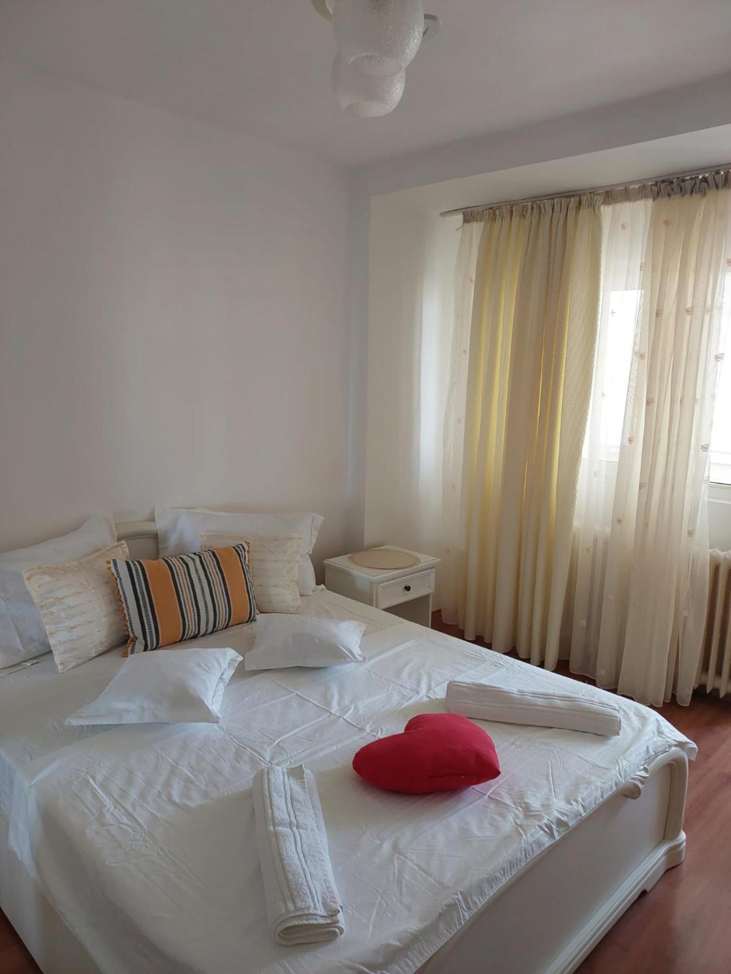 Panorama Mega Apartament Pantelimon Bükreş Dış mekan fotoğraf